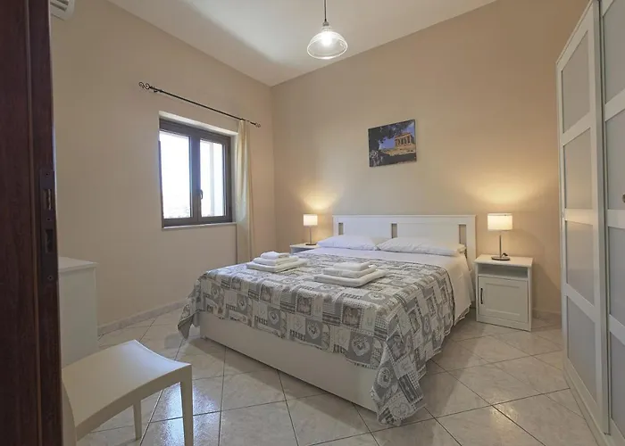 Zeus Atabyrios - Locazione Turistica Apartment *